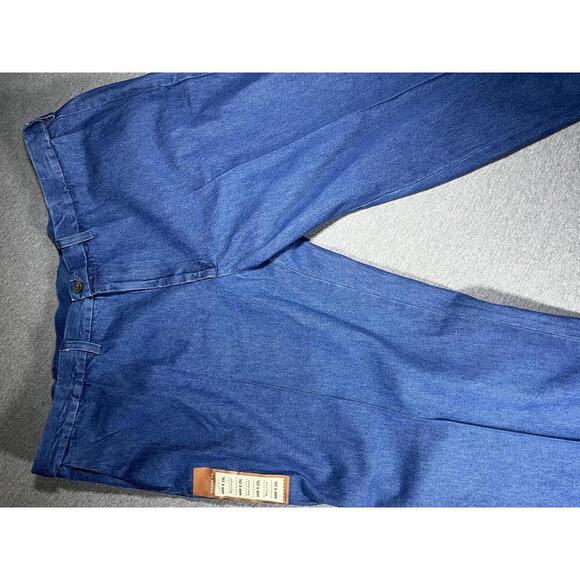 Haggar “Work To Weekend” Classic Fit Men's 44 x 29 Denim Casual Pants Blue Jeans - Picture 3 of 9